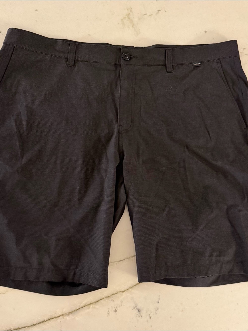 Travis Mathew Mens Shorts Size 42 Black Performance Chino Stretch Golf